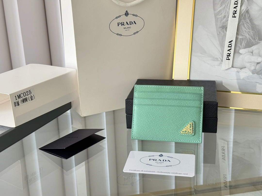Prada Wallets Purse Snug 56796