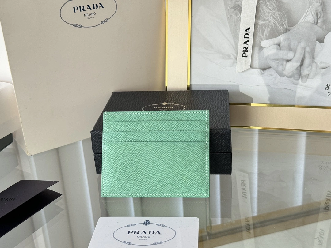 Prada Wallets Purse Snug 56796