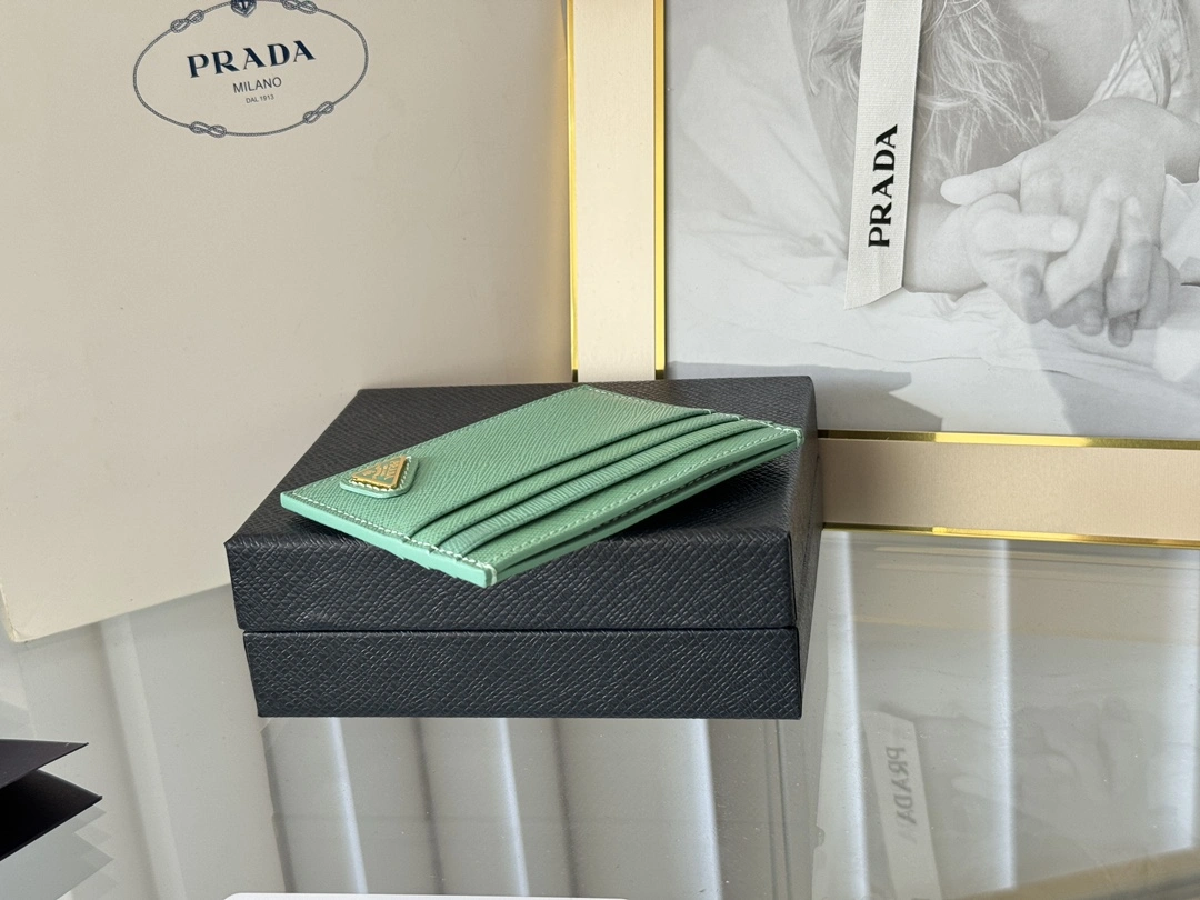 Prada Wallets Purse Snug 56796