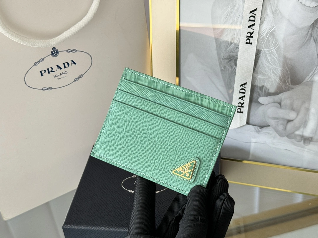 Prada Wallets Purse Snug 56796