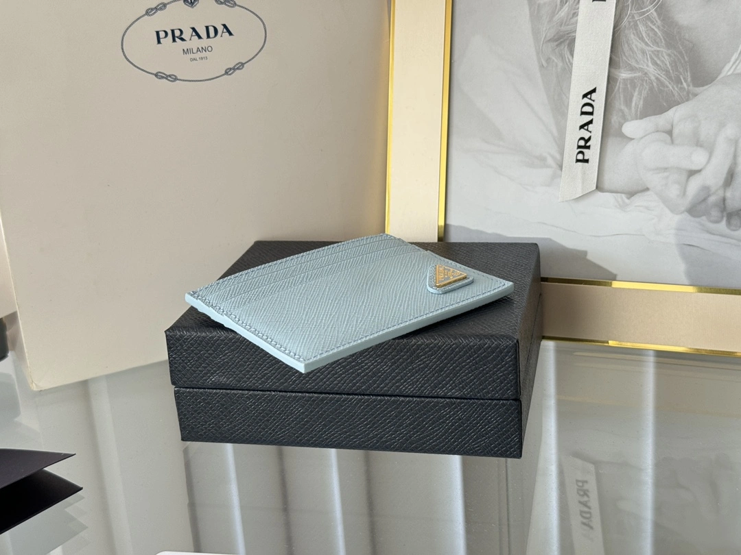Prada Wallets Purse Unisex 56789