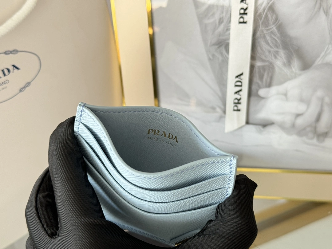 Prada Wallets Purse Unisex 56789
