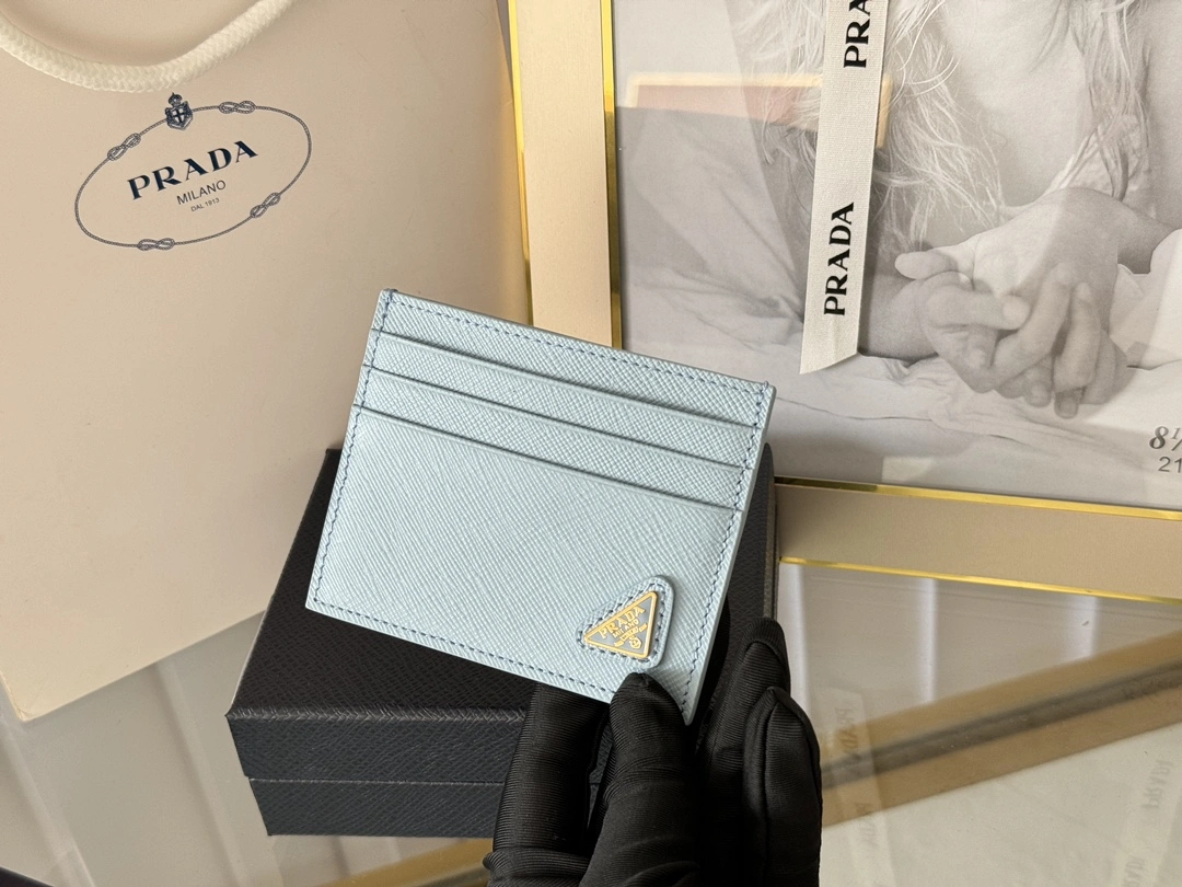 Prada Wallets Purse Unisex 56789