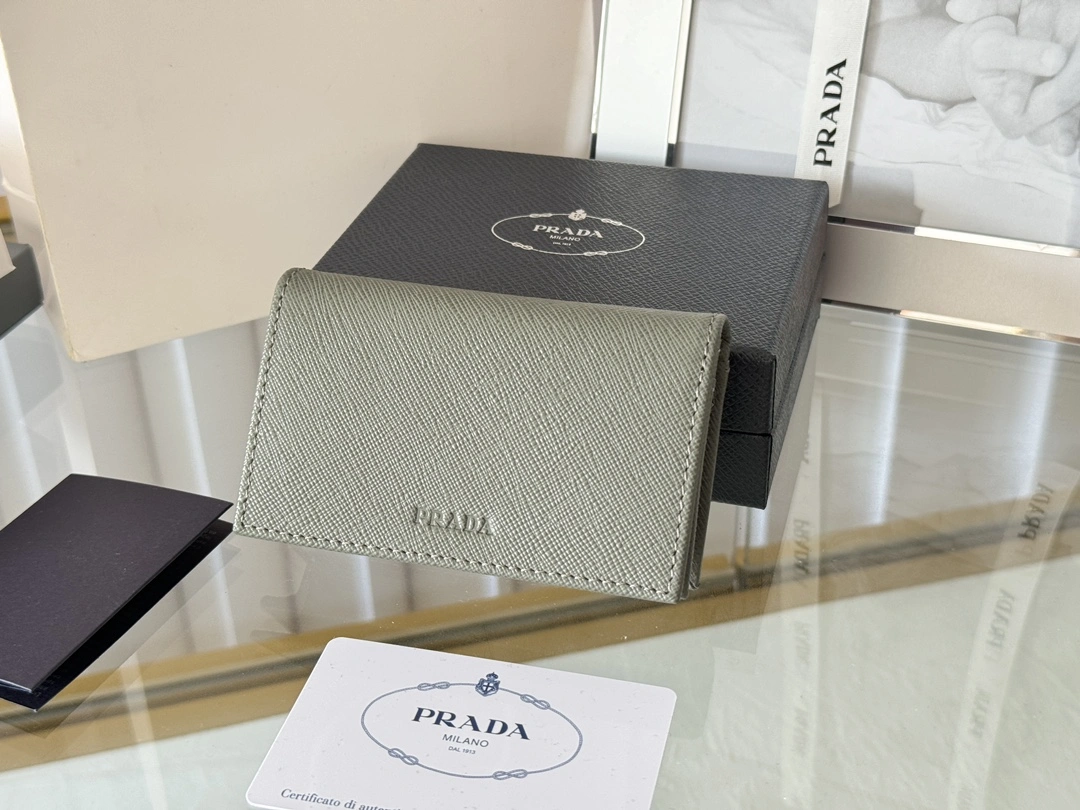 Prada Wallets Purse FreshLook 56780