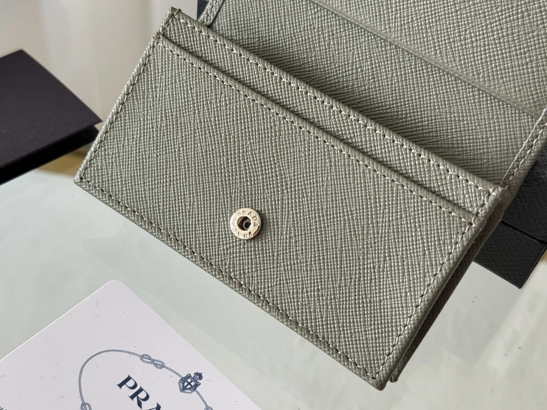 Prada Wallets Purse FreshLook 56780
