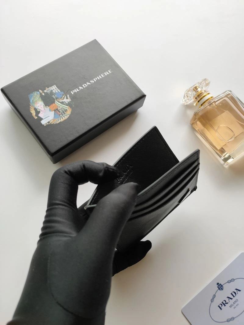 Prada Wallets Purse AllSeason 85825