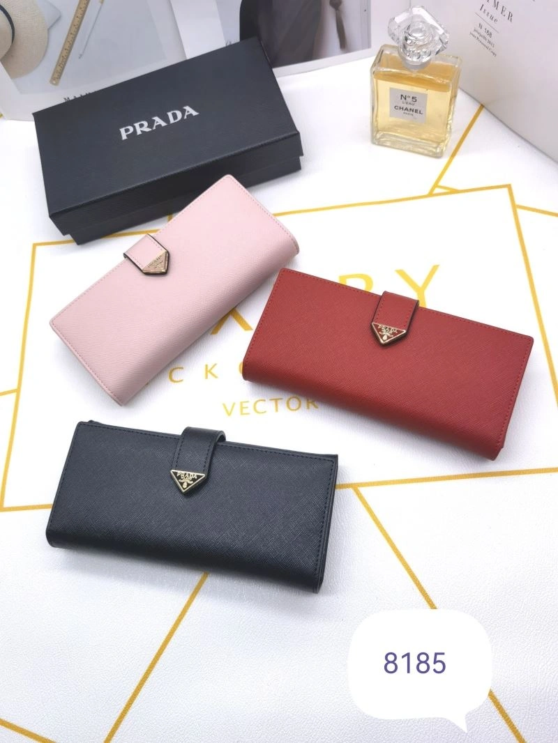 Prada Wallets Purse Practical 85808