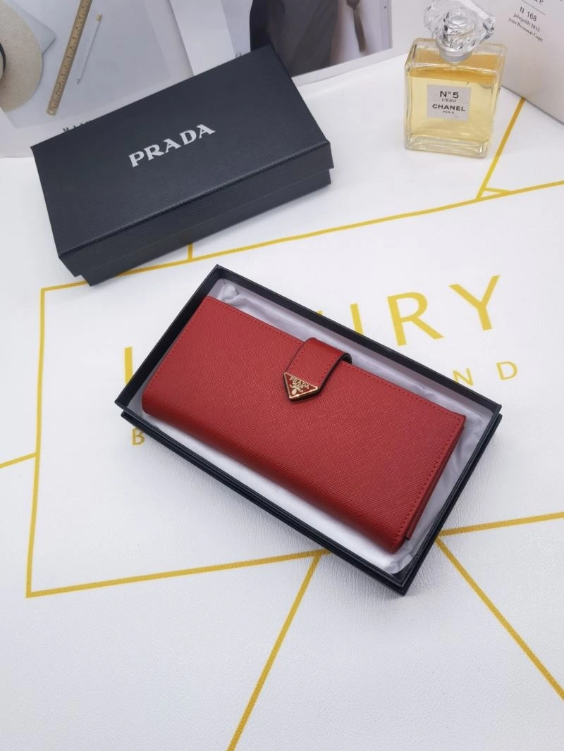 Prada Wallets Purse Practical 85808