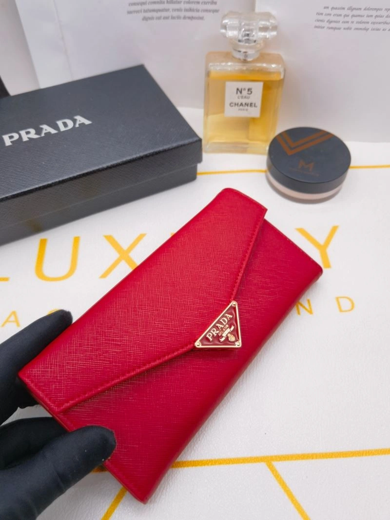 Sporty Prada Wallets Purse 85805