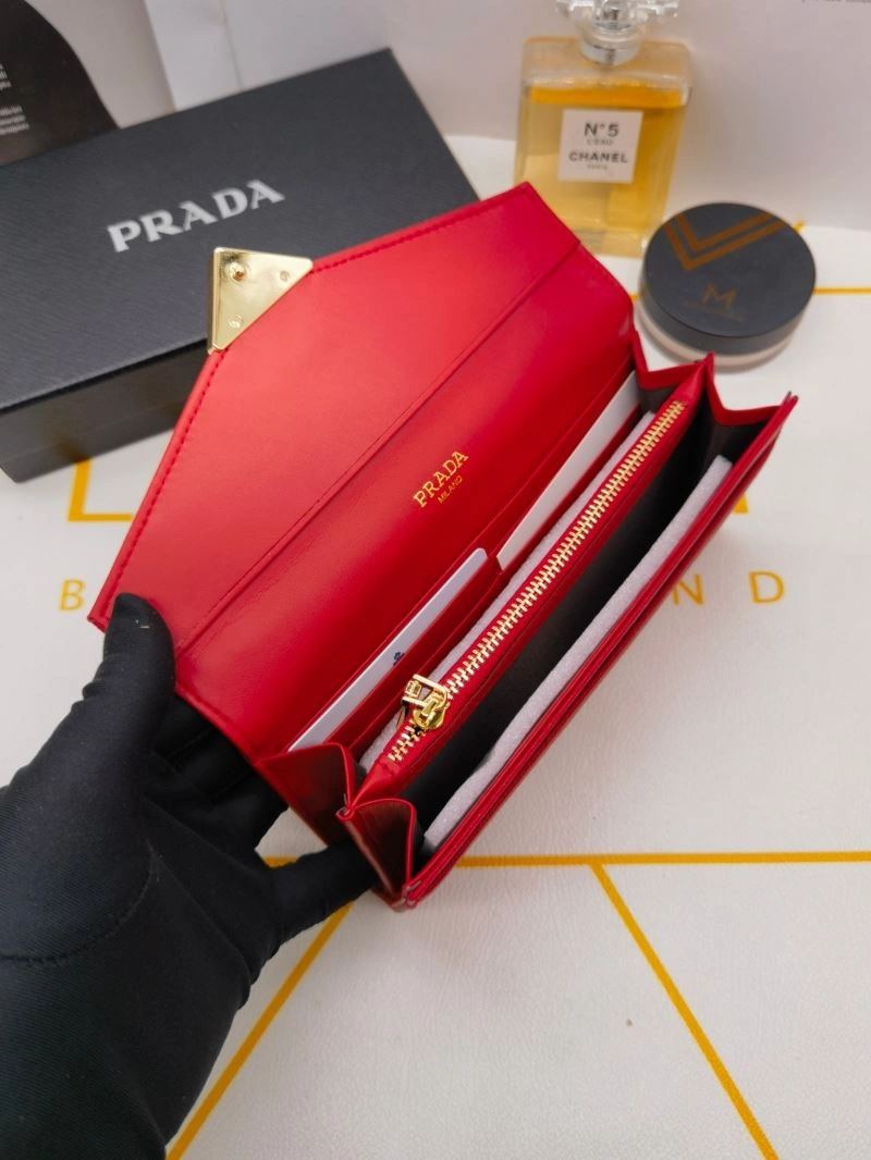 Sporty Prada Wallets Purse 85805