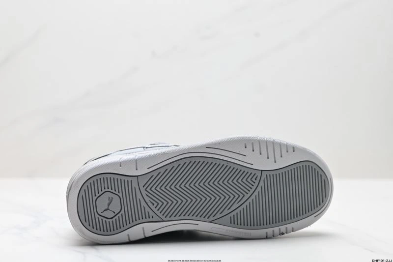 Youthful Puma Shoes 3114