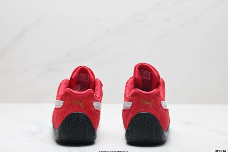 EyeCatching Puma Shoes 3016