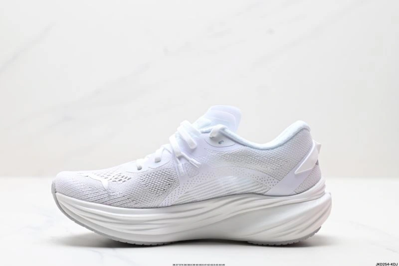 Minimalist Puma Shoes 2969