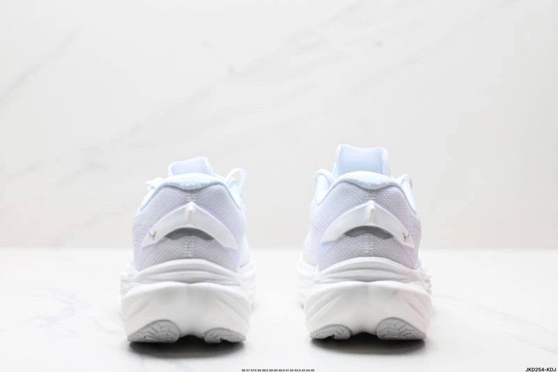 Minimalist Puma Shoes 2969
