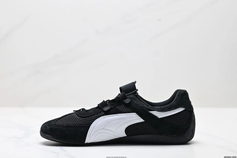 Versatile Puma Shoes 2930
