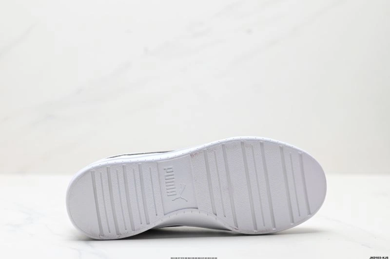 Trendy Puma Shoes 1920