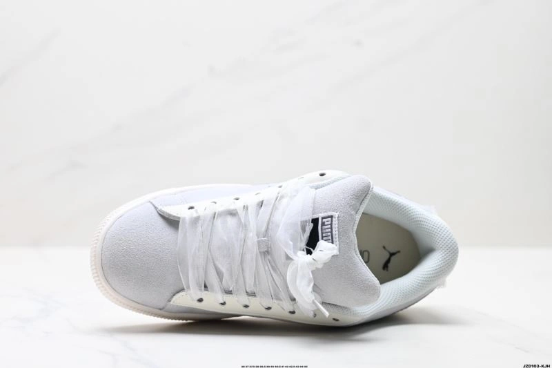 Sporty Puma Shoes 1911
