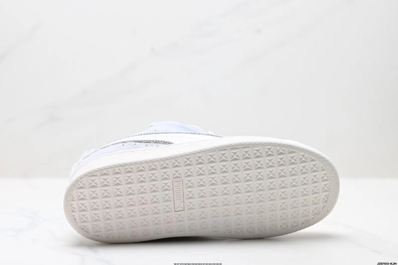 Sporty Puma Shoes 1911