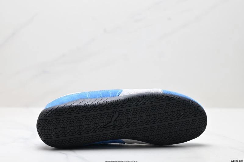 Sporty Puma Shoes 1860