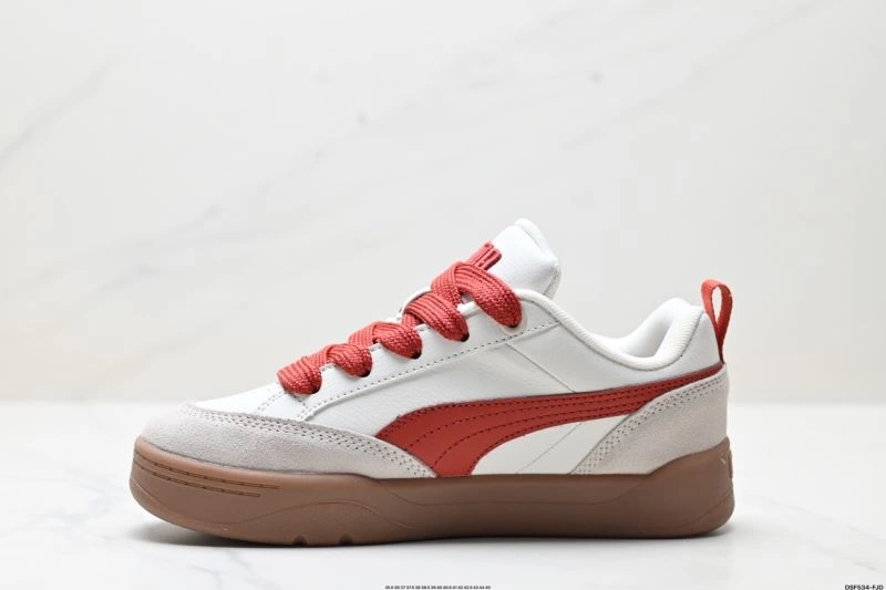 Versatile Puma Shoes 1835