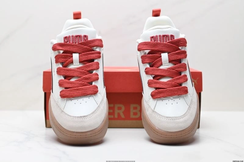 Versatile Puma Shoes 1835