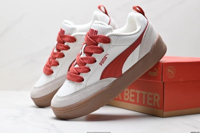Versatile Puma Shoes 1835