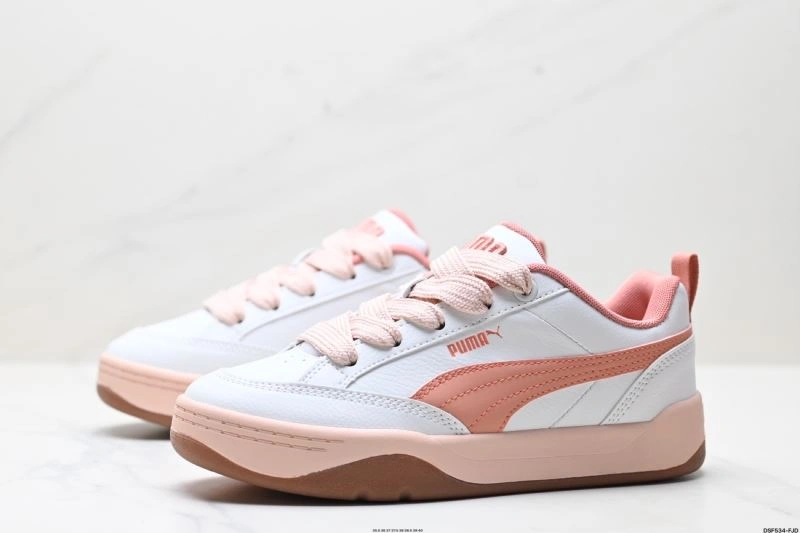 EyeCatching Puma Shoes 1834