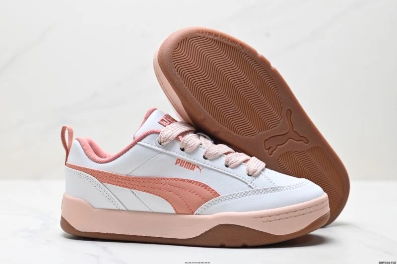 EyeCatching Puma Shoes 1834