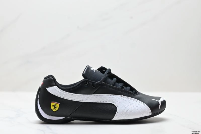 Versatile Puma Shoes 1749
