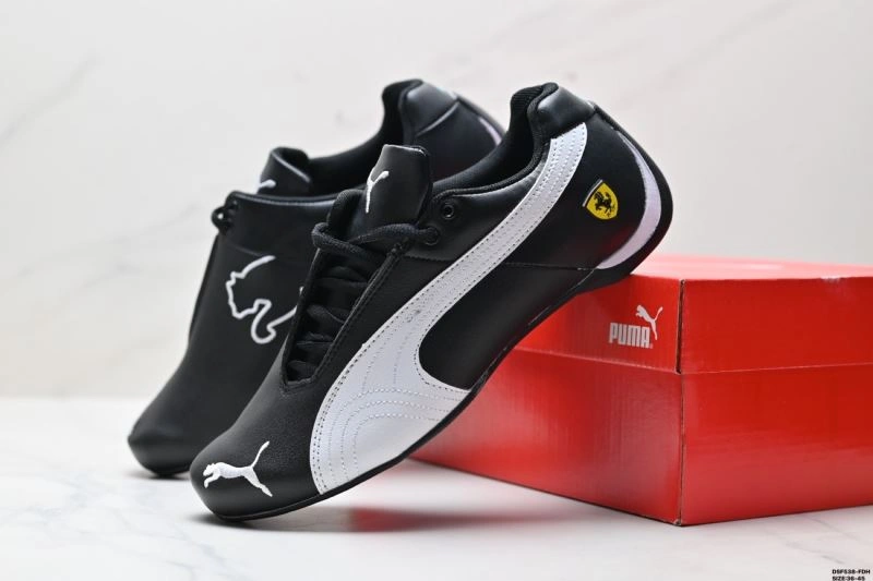 Versatile Puma Shoes 1749