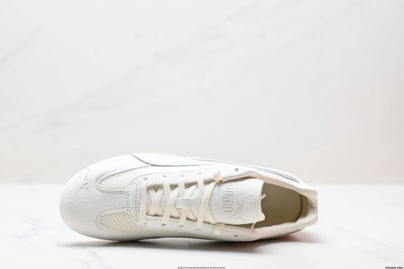 Functional Puma Shoes 1743