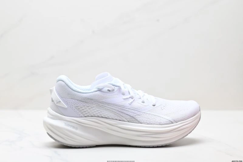 EyeCatching Puma Shoes 1732