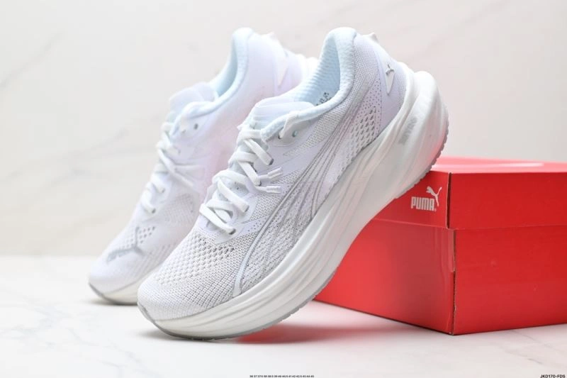 EyeCatching Puma Shoes 1732