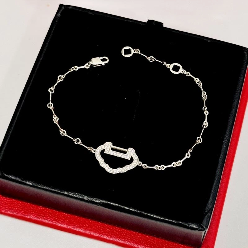 Youthful Qeelin Bracelets 213391