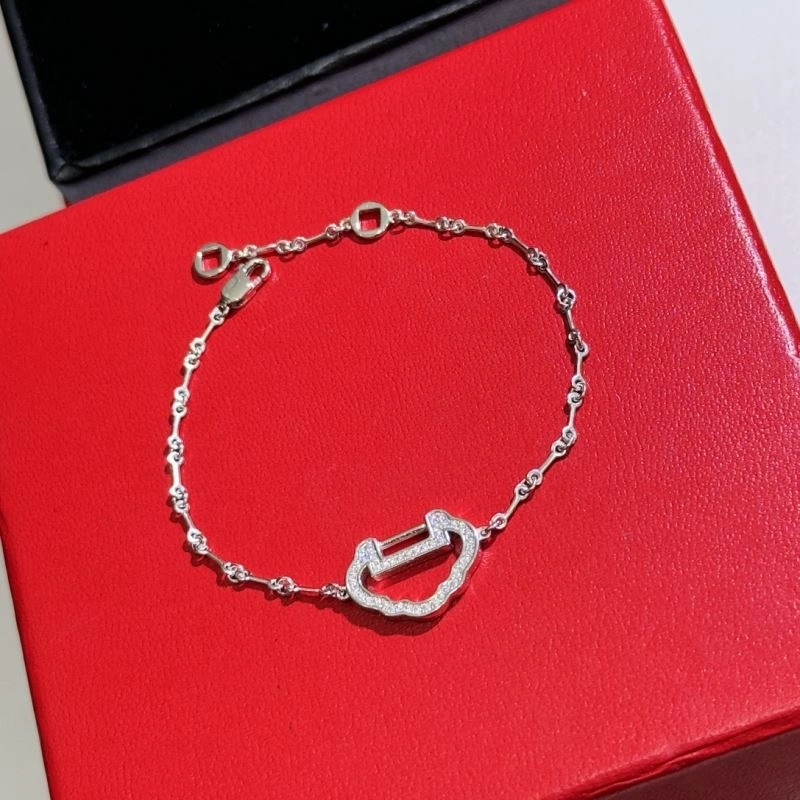 Youthful Qeelin Bracelets 213391