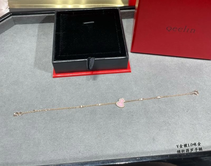 Qeelin Bracelets Practical 212528