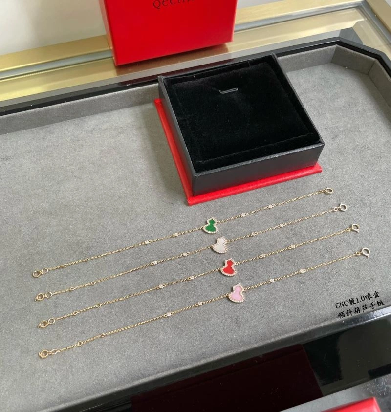 Qeelin Bracelets Premium 212525