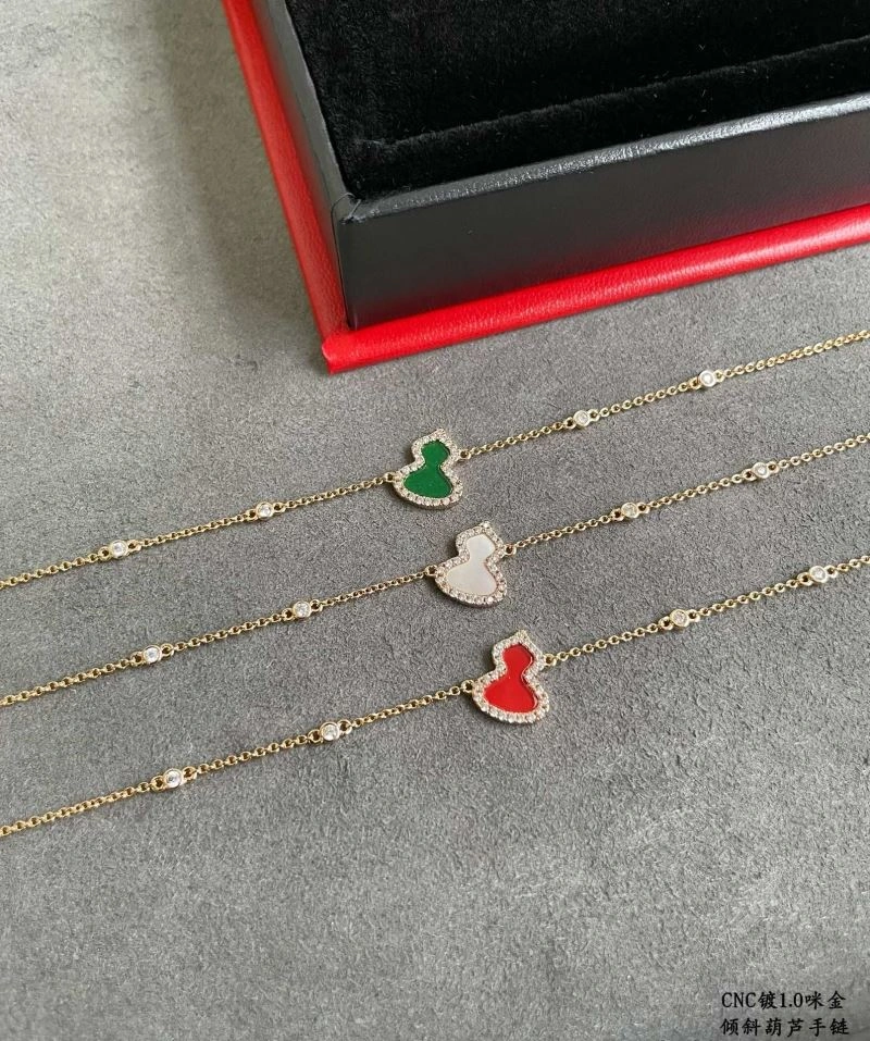 Qeelin Bracelets Premium 212525