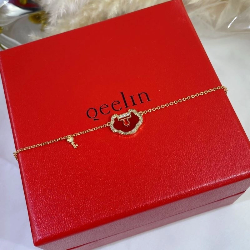 Stylish Qeelin Bracelets 211737