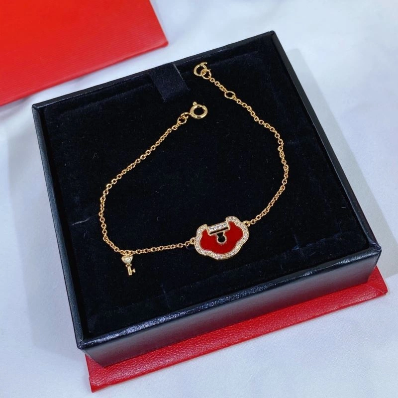 Stylish Qeelin Bracelets 211737