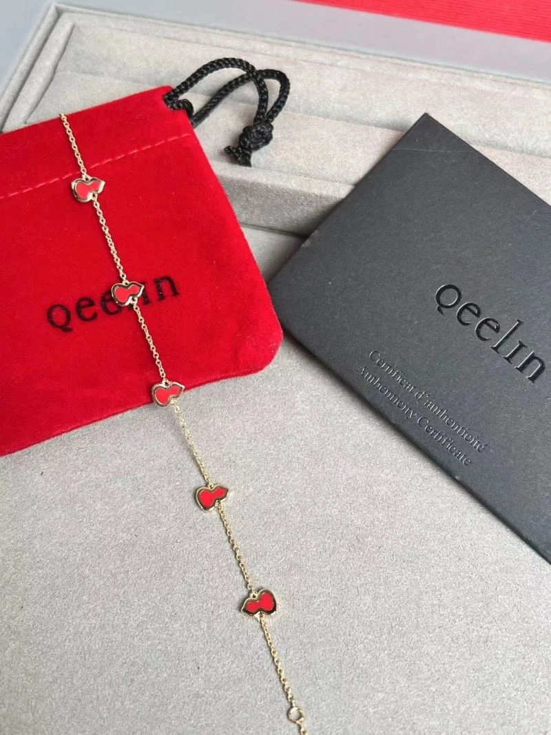 Fashionable Qeelin Bracelets 211716