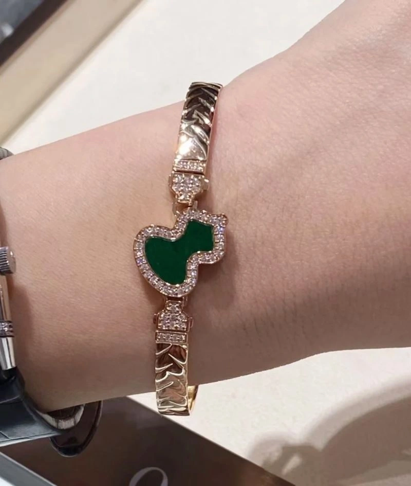 Functional Qeelin Bracelets 211093