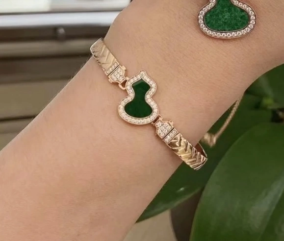 Functional Qeelin Bracelets 211093