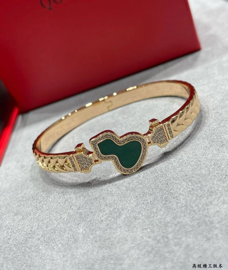 Functional Qeelin Bracelets 211093