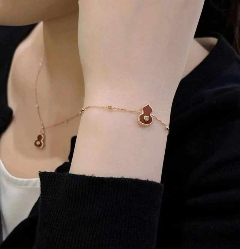 GoodFit Qeelin Bracelets 211096