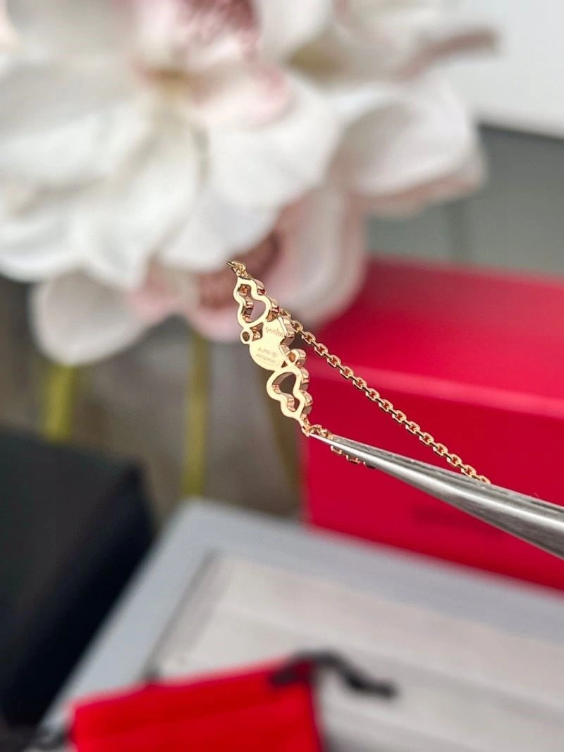 EyeCatching Qeelin Bracelets 210443