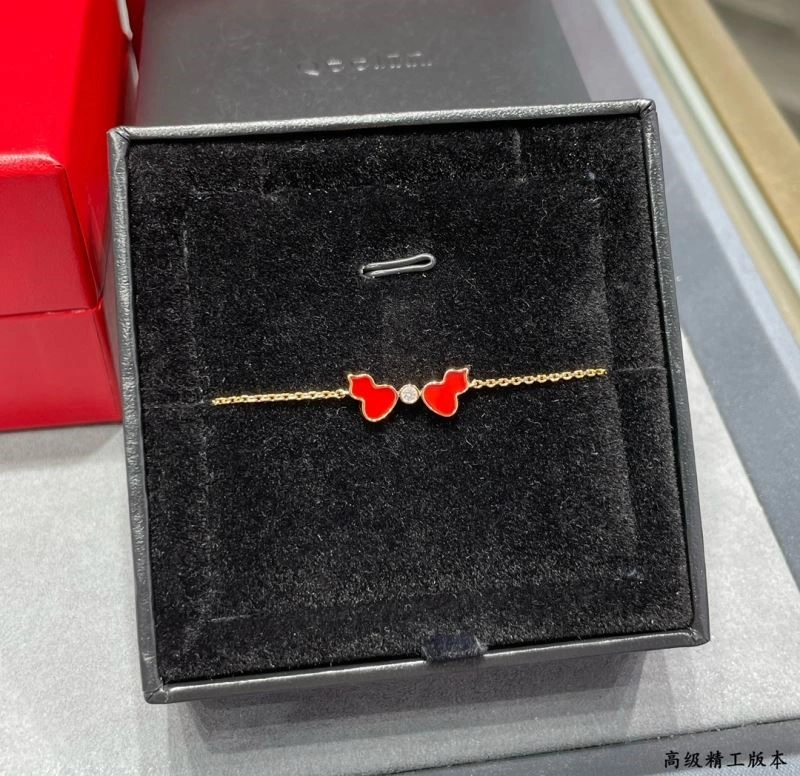 Qeelin Bracelets Bold 210438