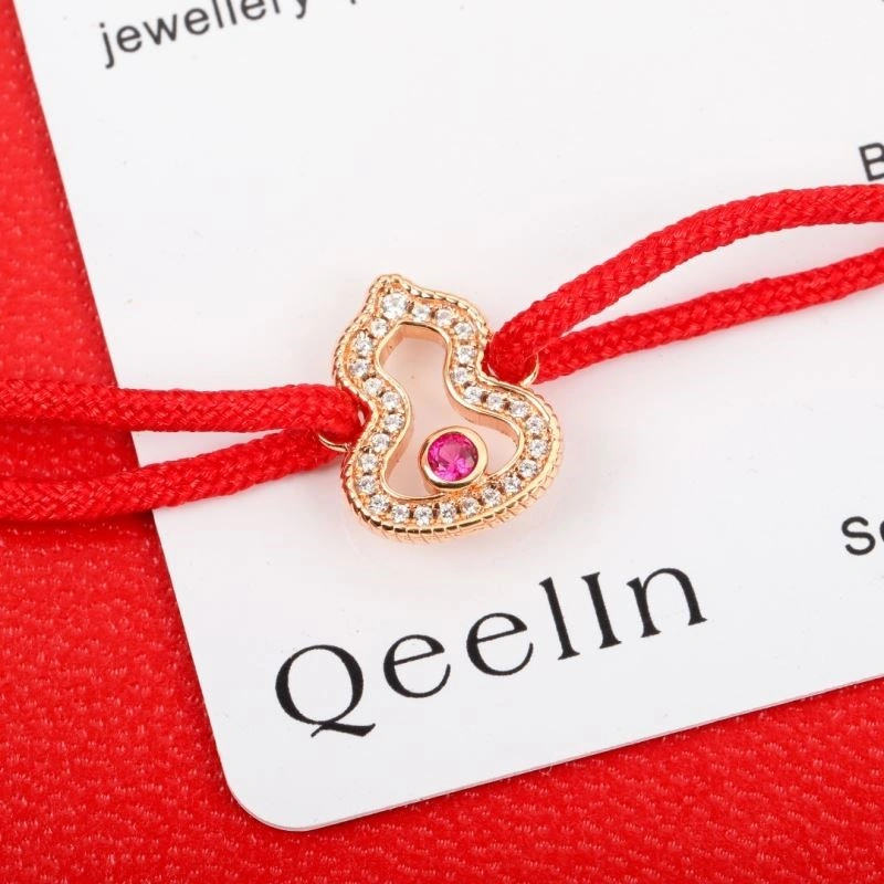 Neat Qeelin Bracelets 210414