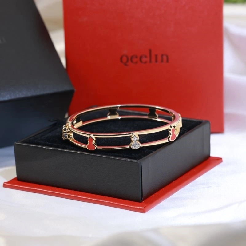 Qeelin Bracelets TechFriendly 209119