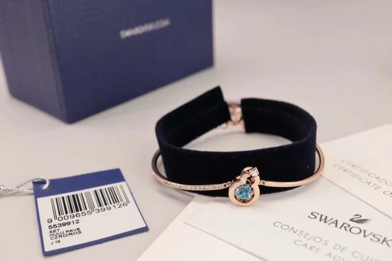 Minimalist Qeelin Bracelets 208488
